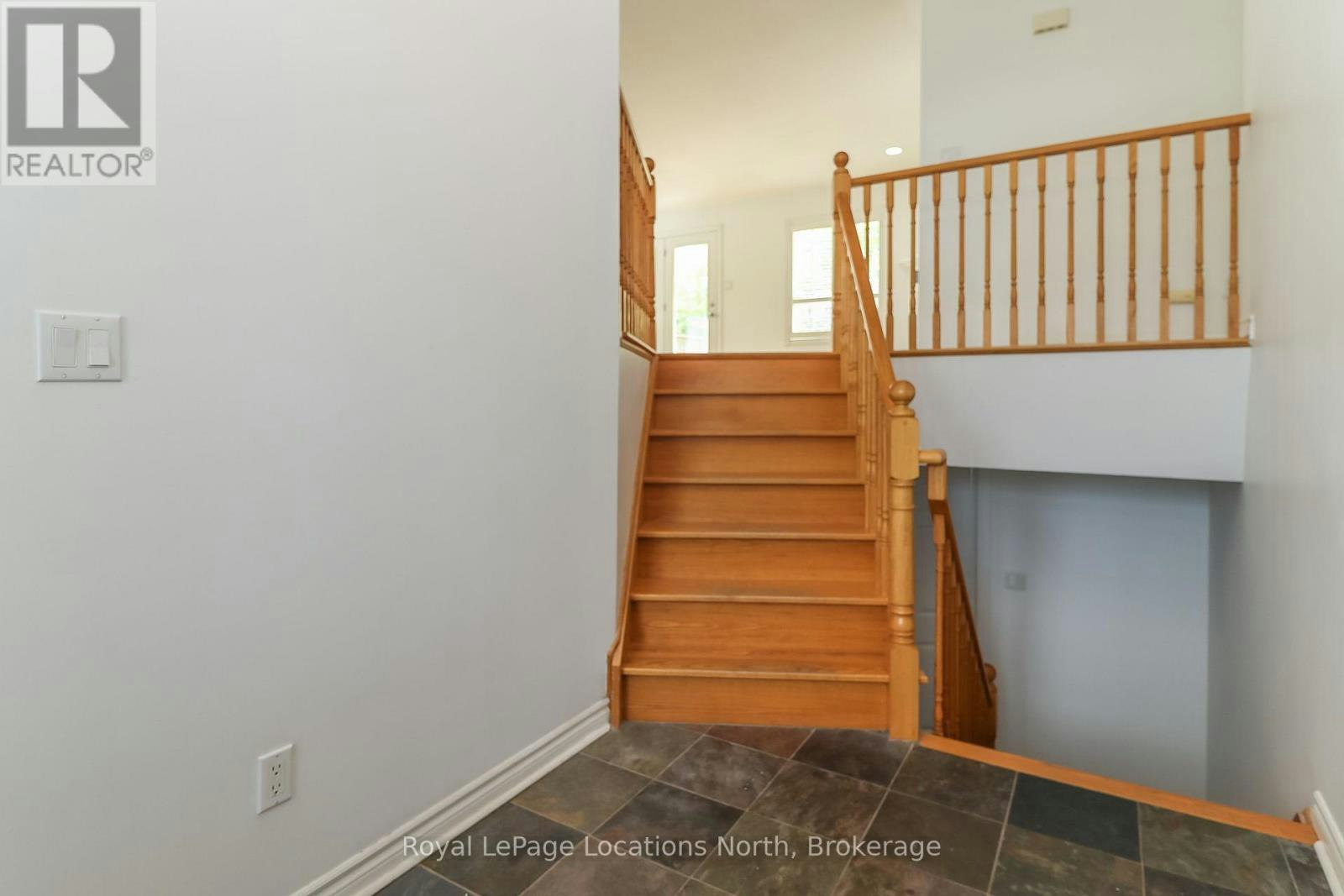 16 Donato Way, Wasaga Beach, ON, L1P 0G1 - 5