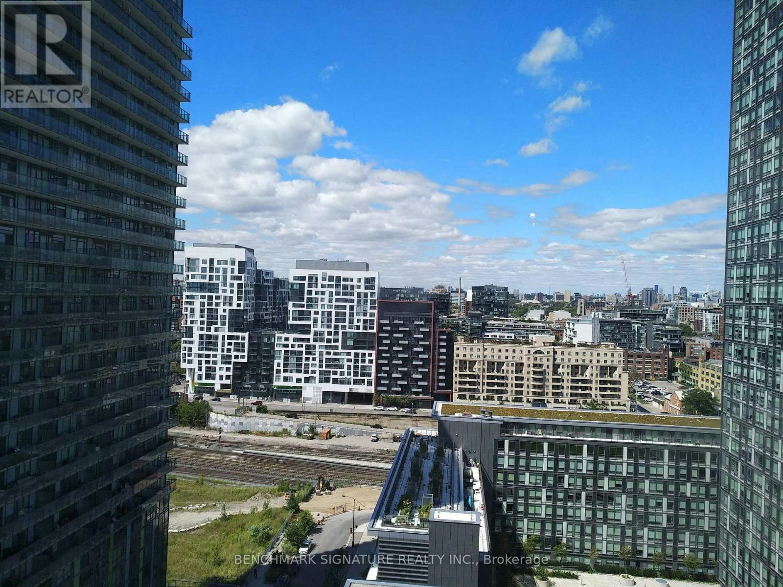 2108-85 Queens Wharf Road, Toronto, ON, M5V 0J9