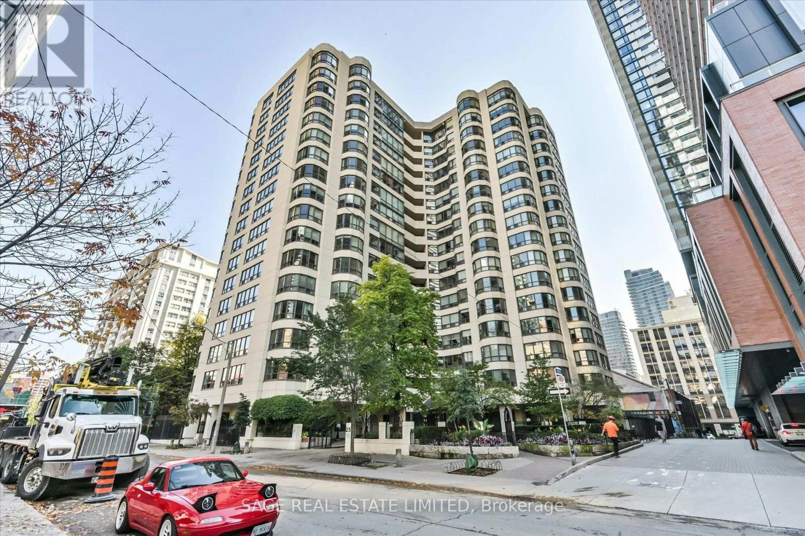 1004-25 Maitland Street, Toronto, ON, M4Y 2W1 - 39