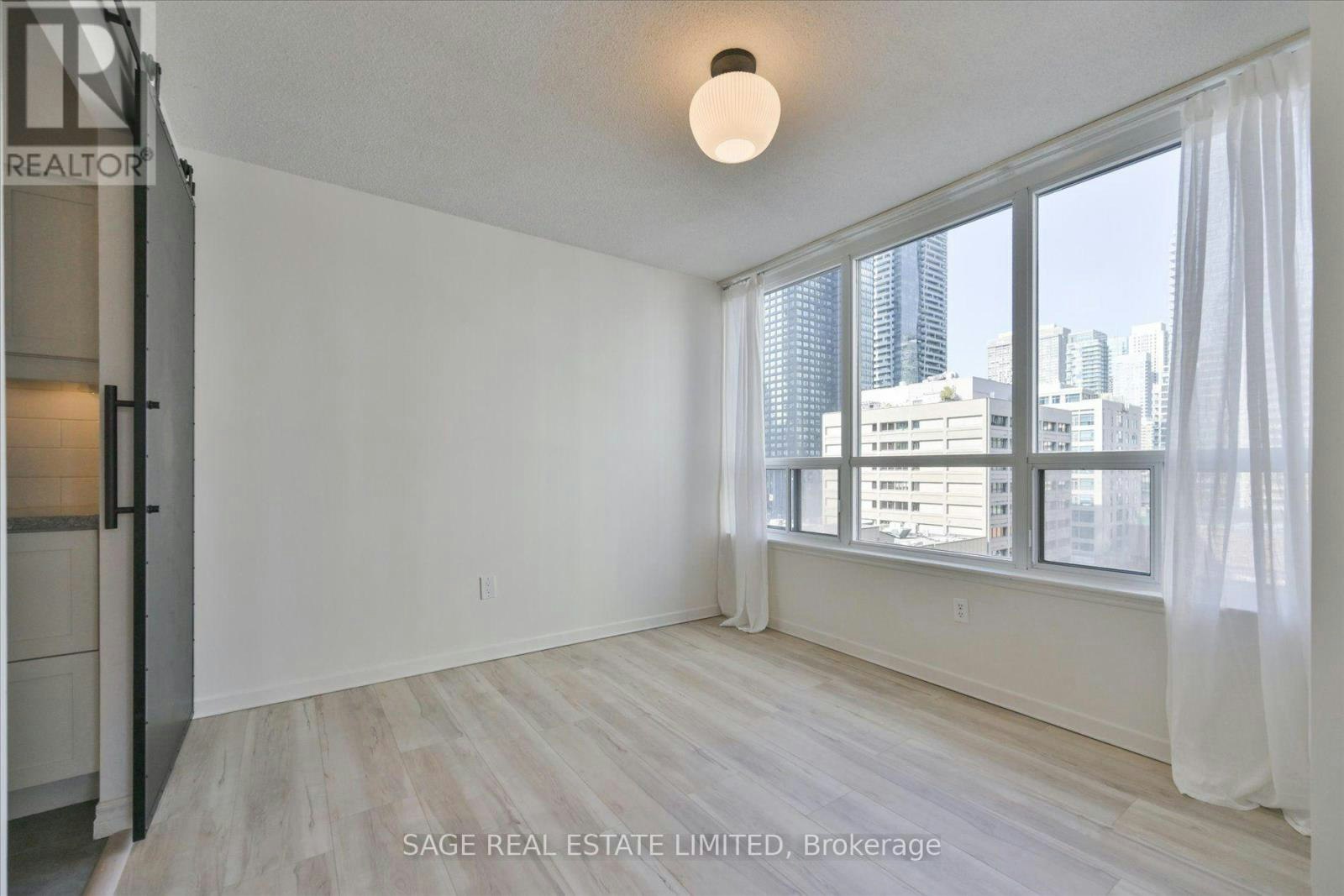 1004-25 Maitland Street, Toronto, ON, M4Y 2W1 - 22