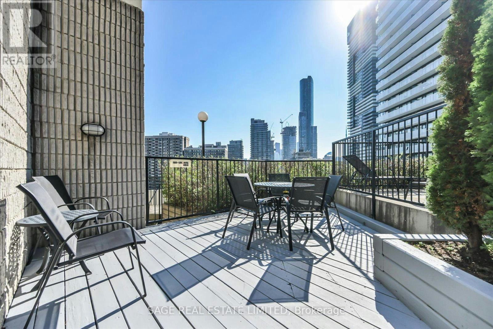 1004-25 Maitland Street, Toronto, ON, M4Y 2W1 - 26