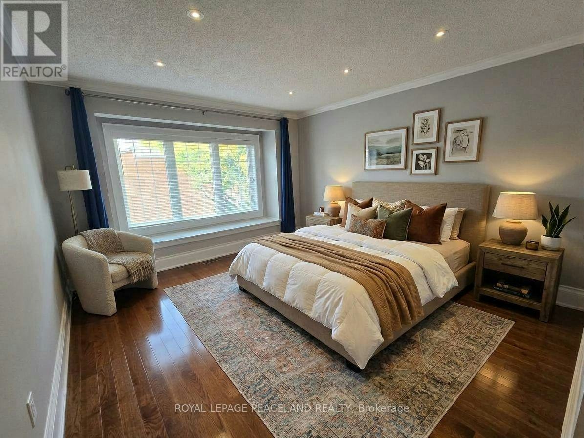 MAINHSE-322 Clinton Street, Toronto, ON, M6G 2Y8 - 5