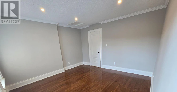 MAINHSE-322 Clinton Street, Toronto, ON, M6G 2Y8 - 9