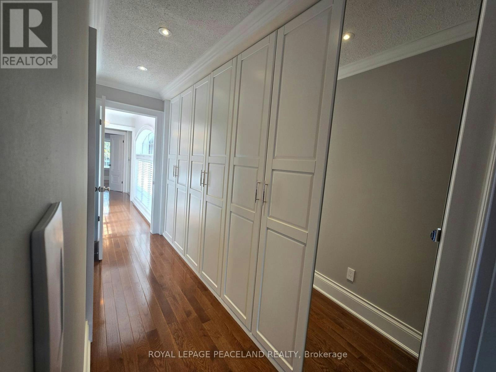 MAINHSE-322 Clinton Street, Toronto, ON, M6G 2Y8 - 20