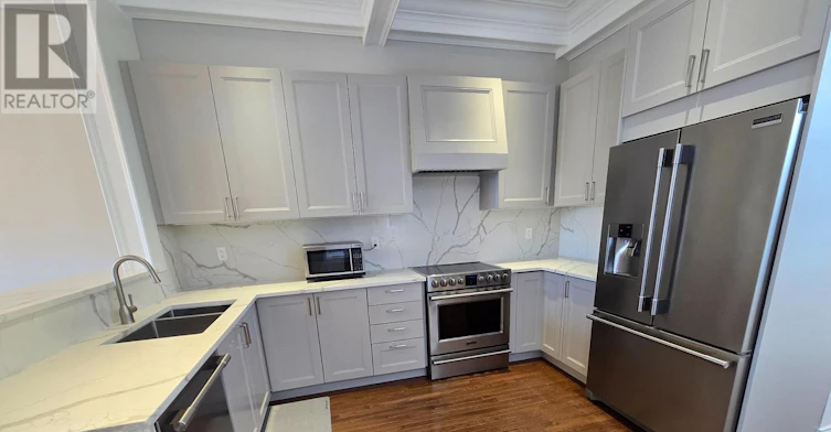 MAINHSE-322 Clinton Street, Toronto, ON, M6G 2Y8 - 10