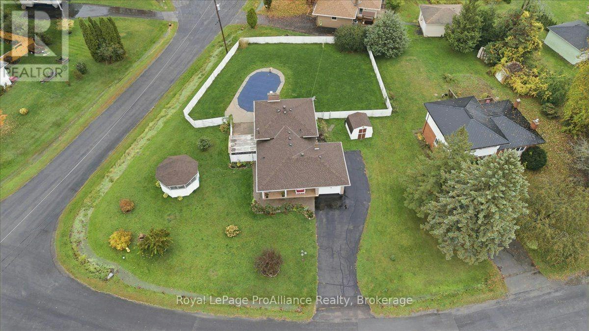 106 Burns Avenue, Quinte West, ON, K8N 4Z2