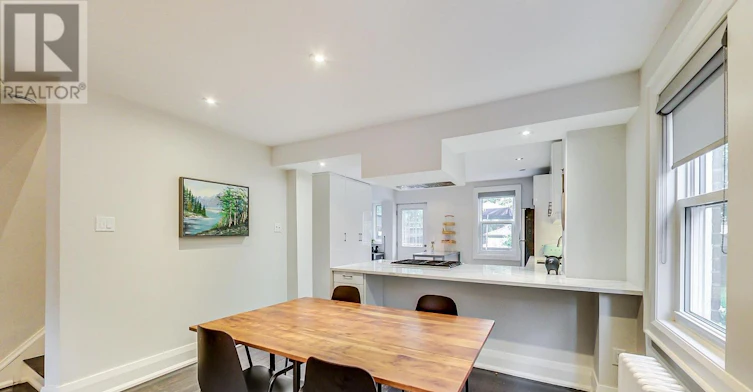 55 Billings Avenue, Toronto, ON, M4L 2S3 - 6