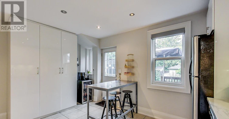 55 Billings Avenue, Toronto, ON, M4L 2S3 - 9