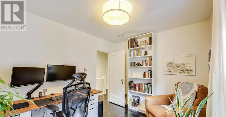 55 Billings Avenue, Toronto, ON, M4L 2S3 - 15