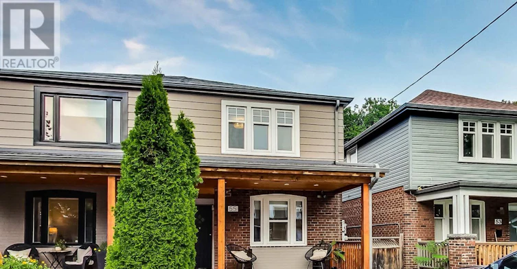 55 Billings Avenue, Toronto, ON, M4L 2S3