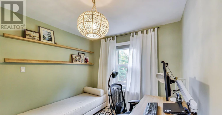 55 Billings Avenue, Toronto, ON, M4L 2S3 - 17