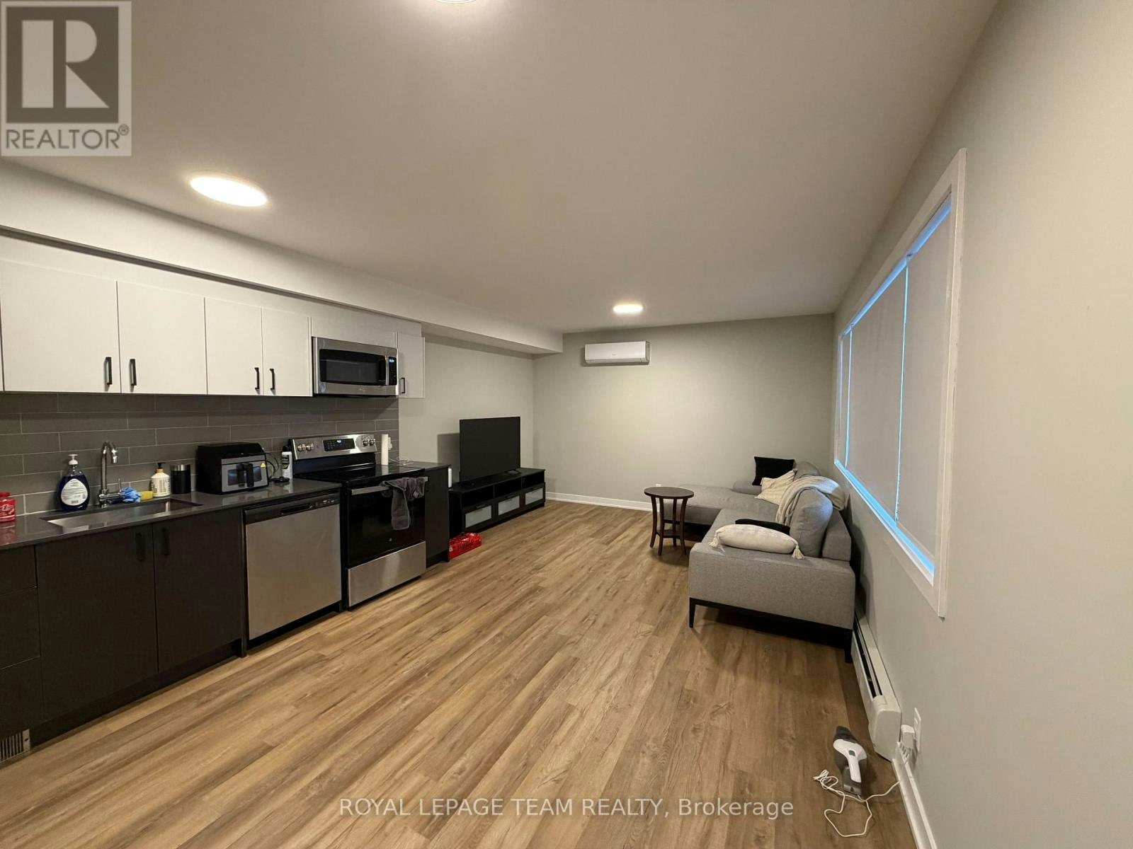 B06-1305 Summerville Avenue, Ottawa, ON, K1Z 8G7 - 3