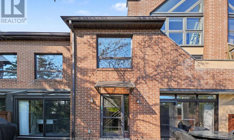 45-100 Hillside Drive
