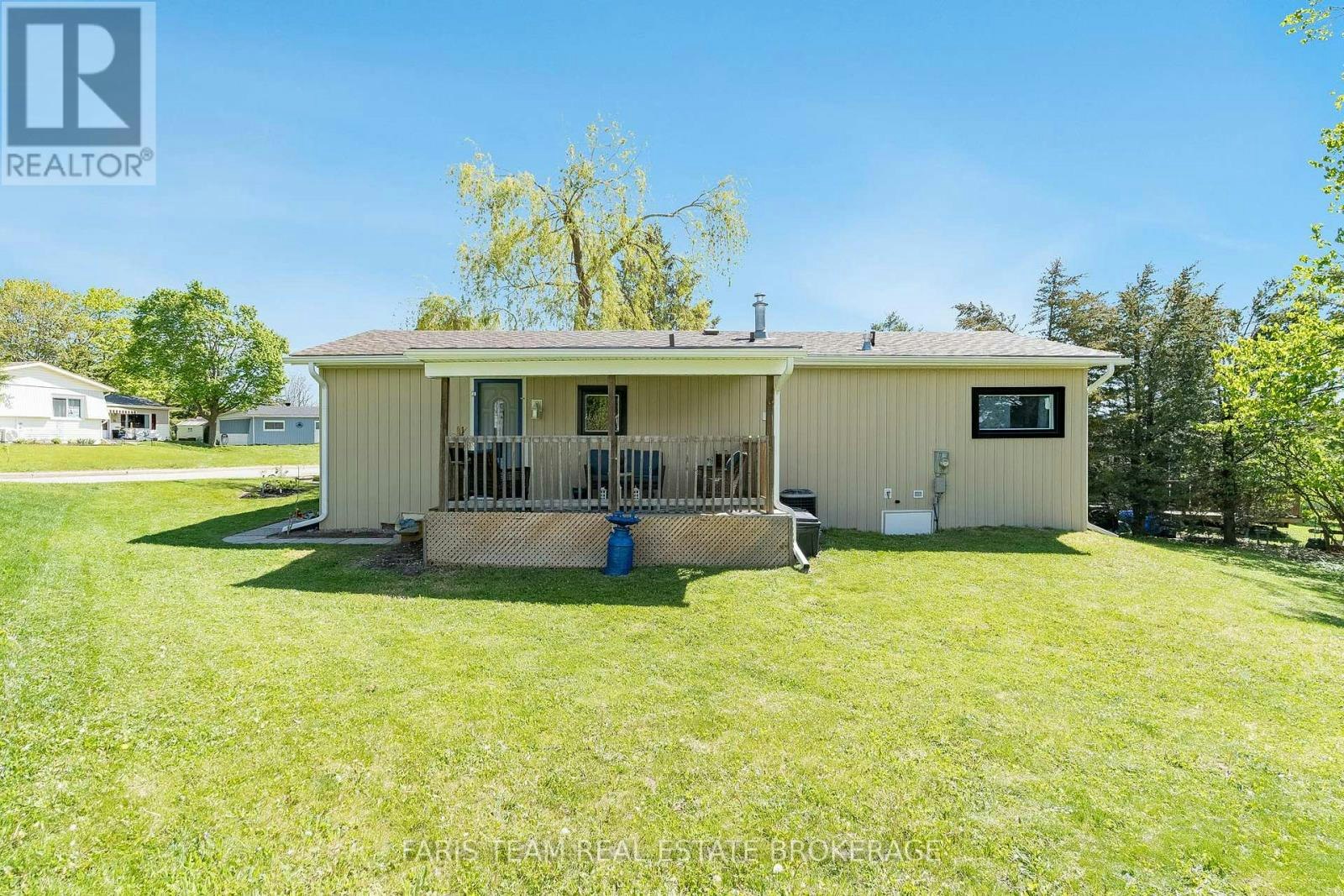 21 Hawthorne Drive, Innisfil, ON, L9S 1P7 - 28