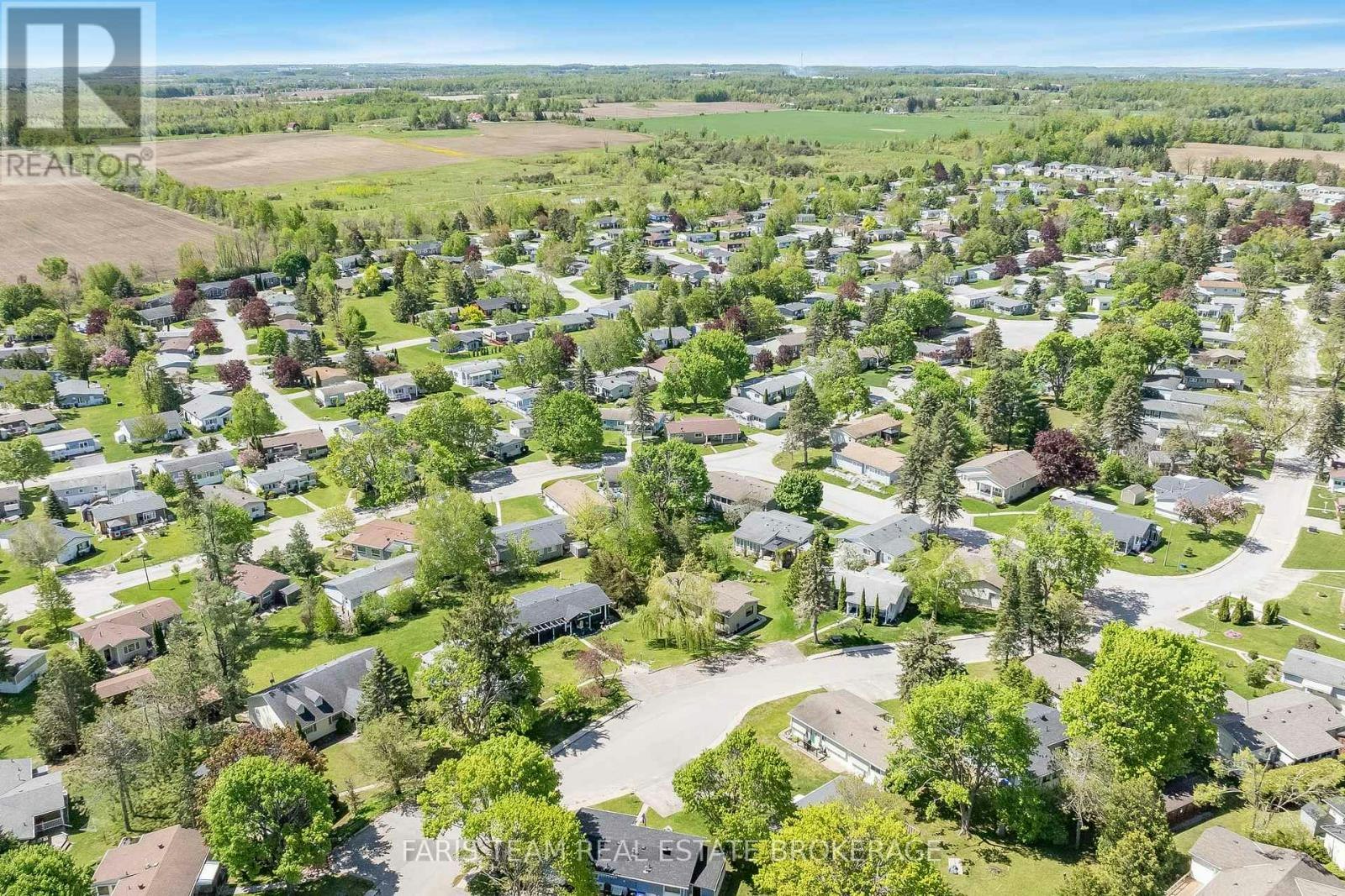 21 Hawthorne Drive, Innisfil, ON, L9S 1P7 - 33