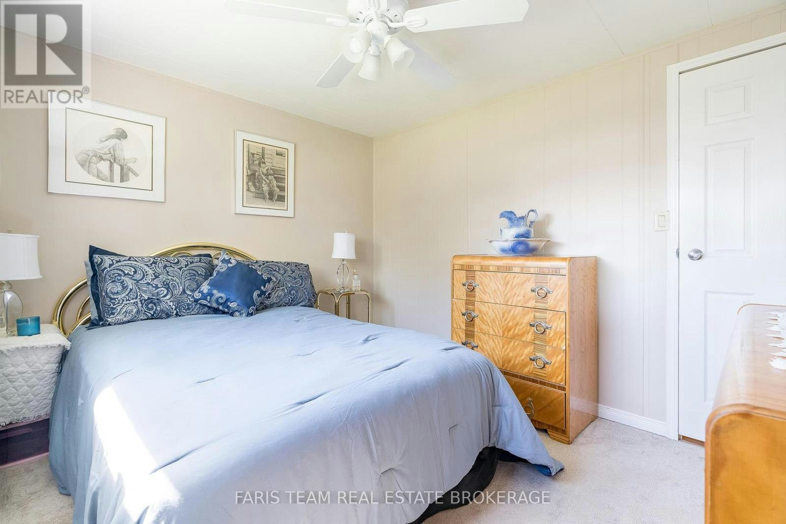 21 Hawthorne Drive, Innisfil, ON, L9S 1P7 - 21
