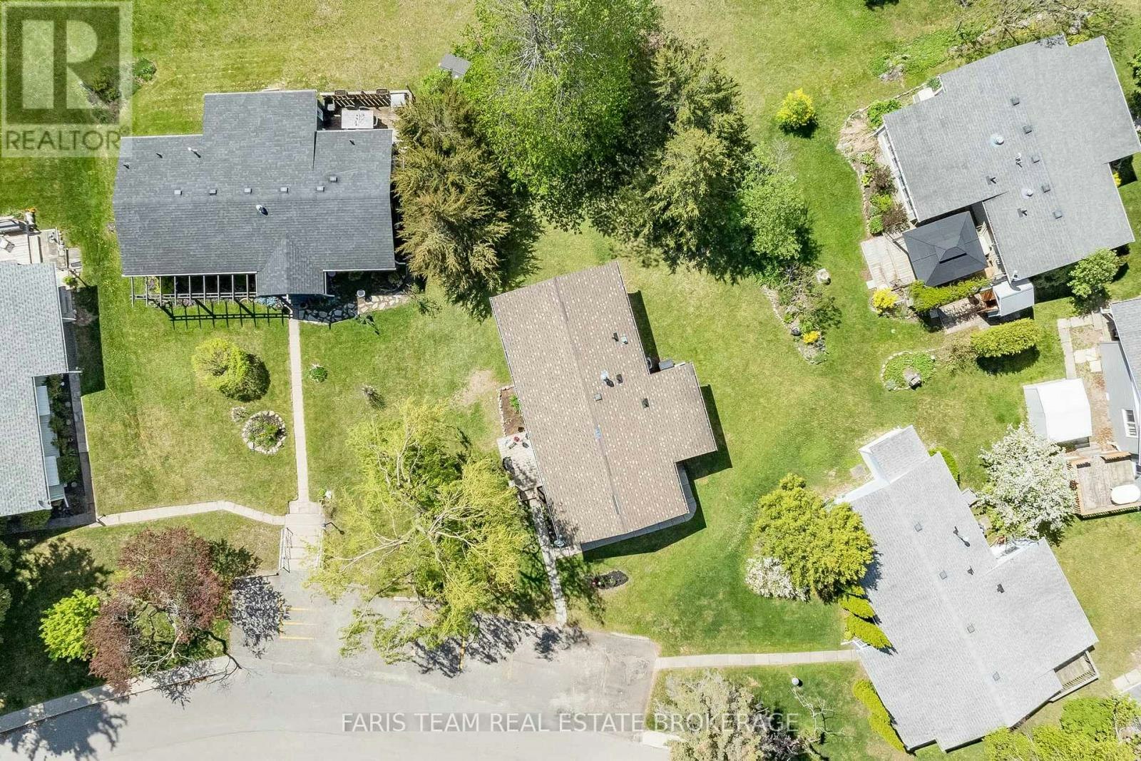 21 Hawthorne Drive, Innisfil, ON, L9S 1P7 - 31