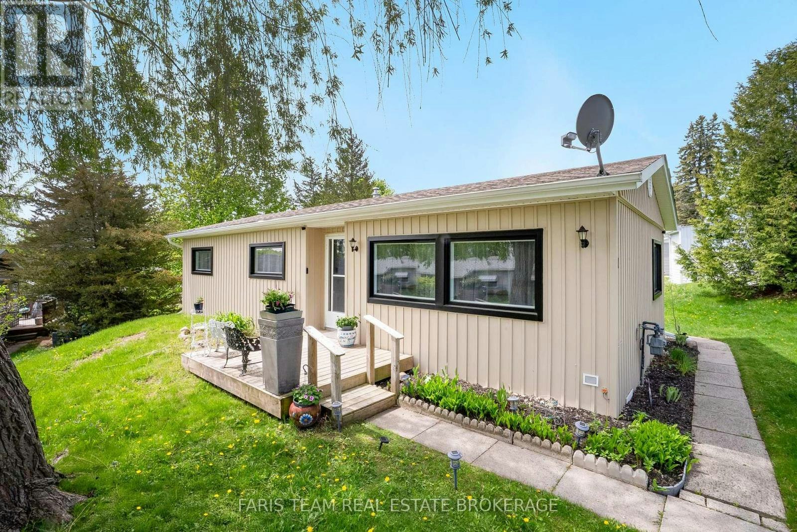 21 Hawthorne Drive, Innisfil, ON, L9S 1P7 - 5