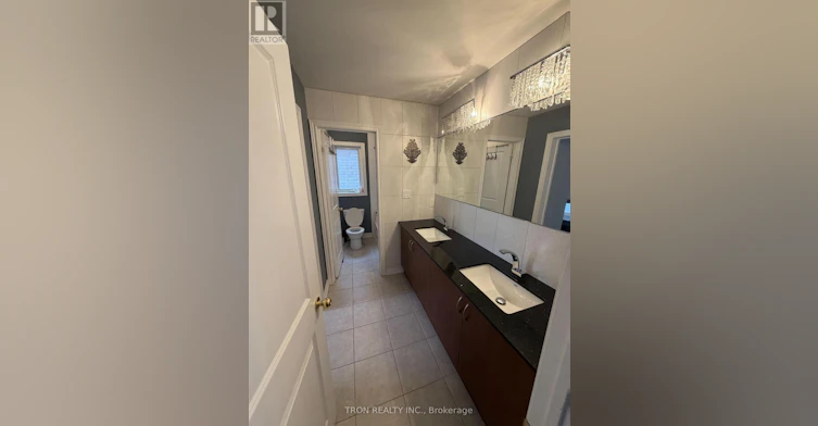 16 Dungannon Drive, Markham, ON, L6C 0K1 - 10