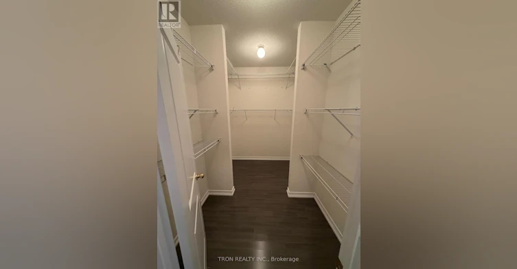 16 Dungannon Drive, Markham, ON, L6C 0K1 - 17