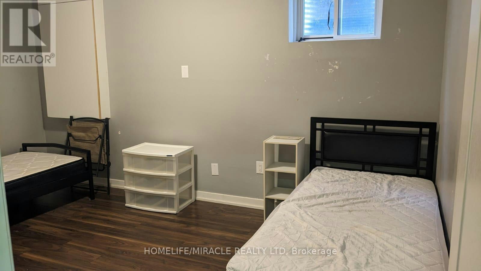 34 Ballycastle Crescent, Brampton, ON, L6Z 2T6 - 3