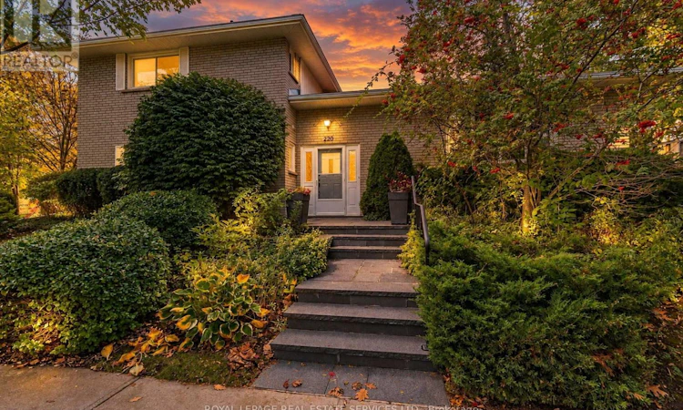 220 Edenbridge Drive