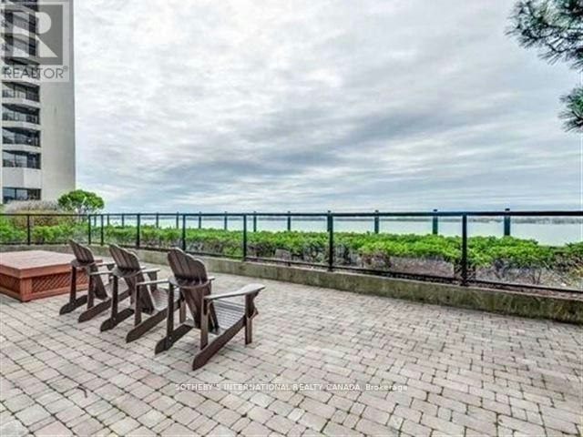 1110-65 Harbour Square, Toronto, ON, M5J 2L4 - 20