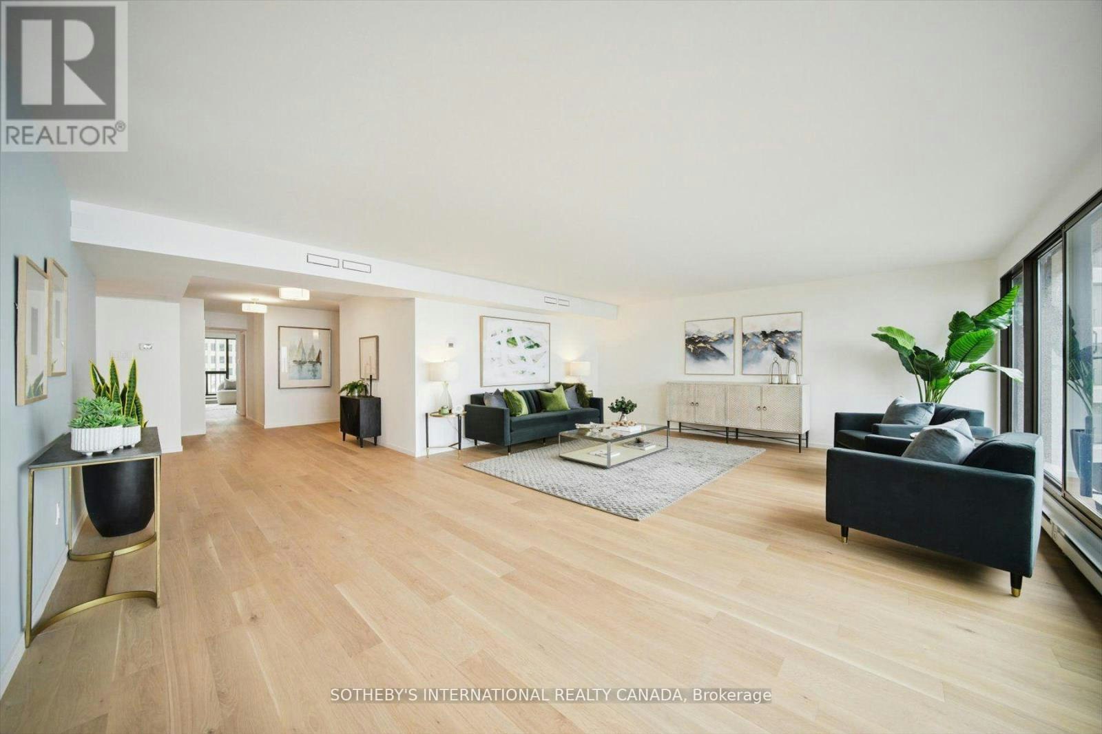 1110-65 Harbour Square, Toronto, ON, M5J 2L4 - 10