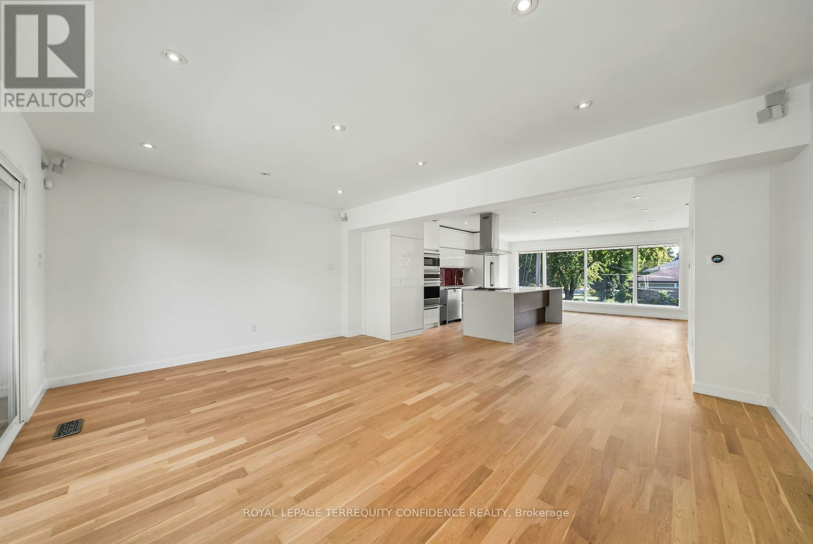 36 Sutcliffe Drive, Toronto, ON, M2K 2A6 - 10