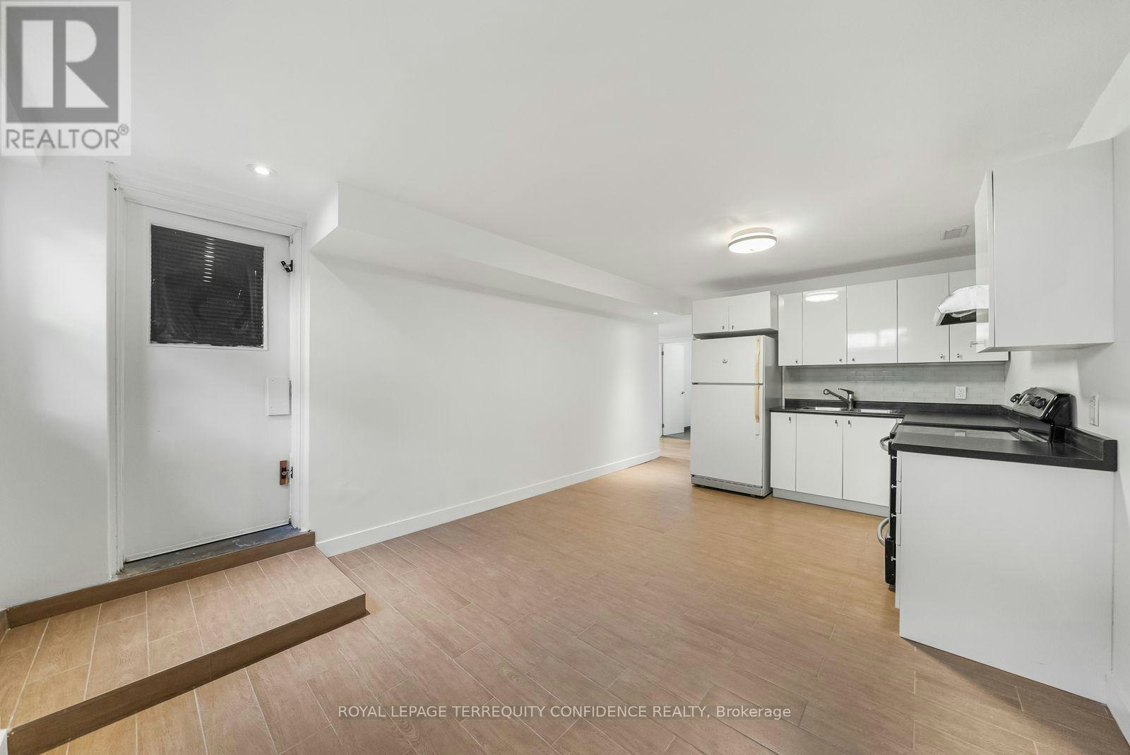 36 Sutcliffe Drive, Toronto, ON, M2K 2A6 - 31