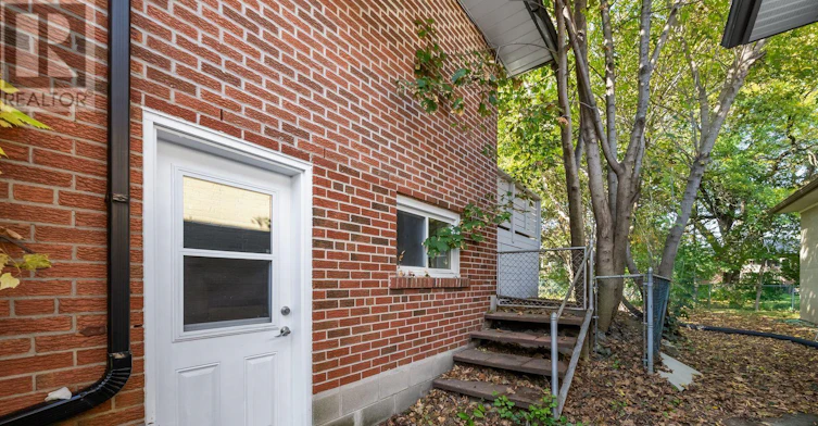 36 Sutcliffe Drive, Toronto, ON, M2K 2A6 - 34