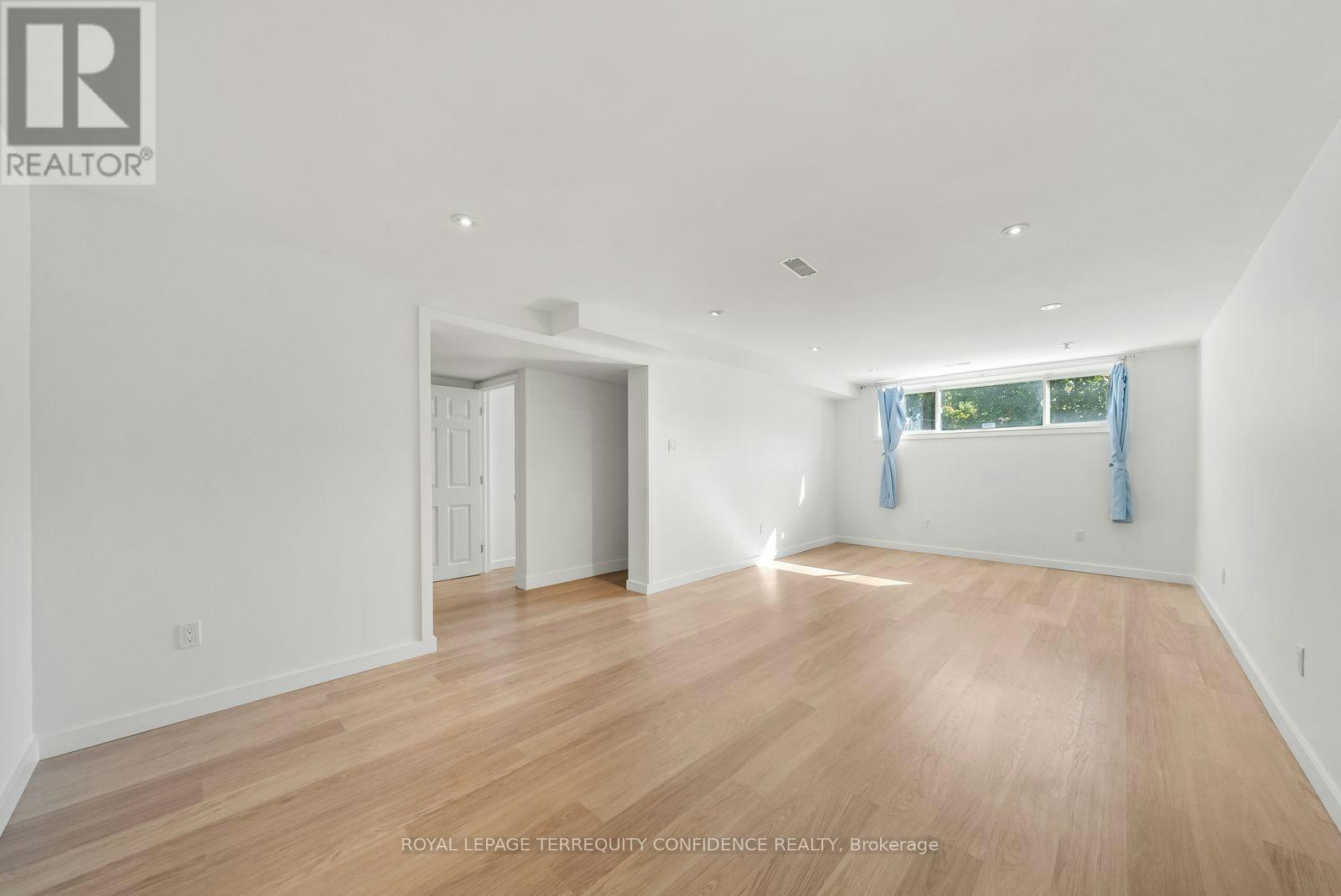 36 Sutcliffe Drive, Toronto, ON, M2K 2A6 - 23