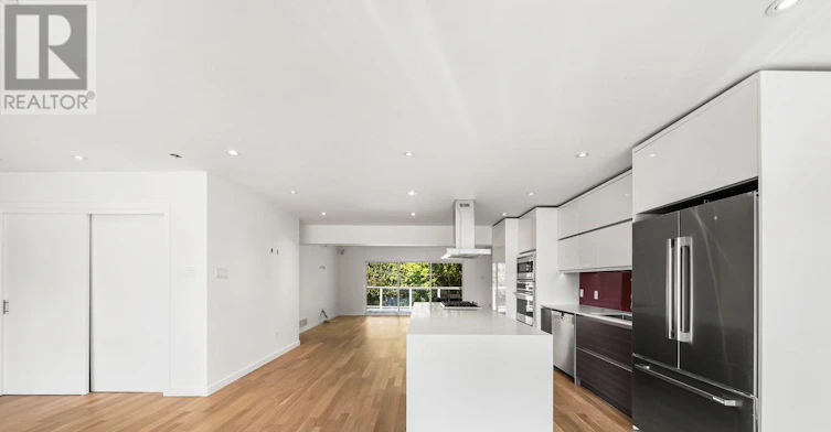 36 Sutcliffe Drive, Toronto, ON, M2K 2A6 - 3