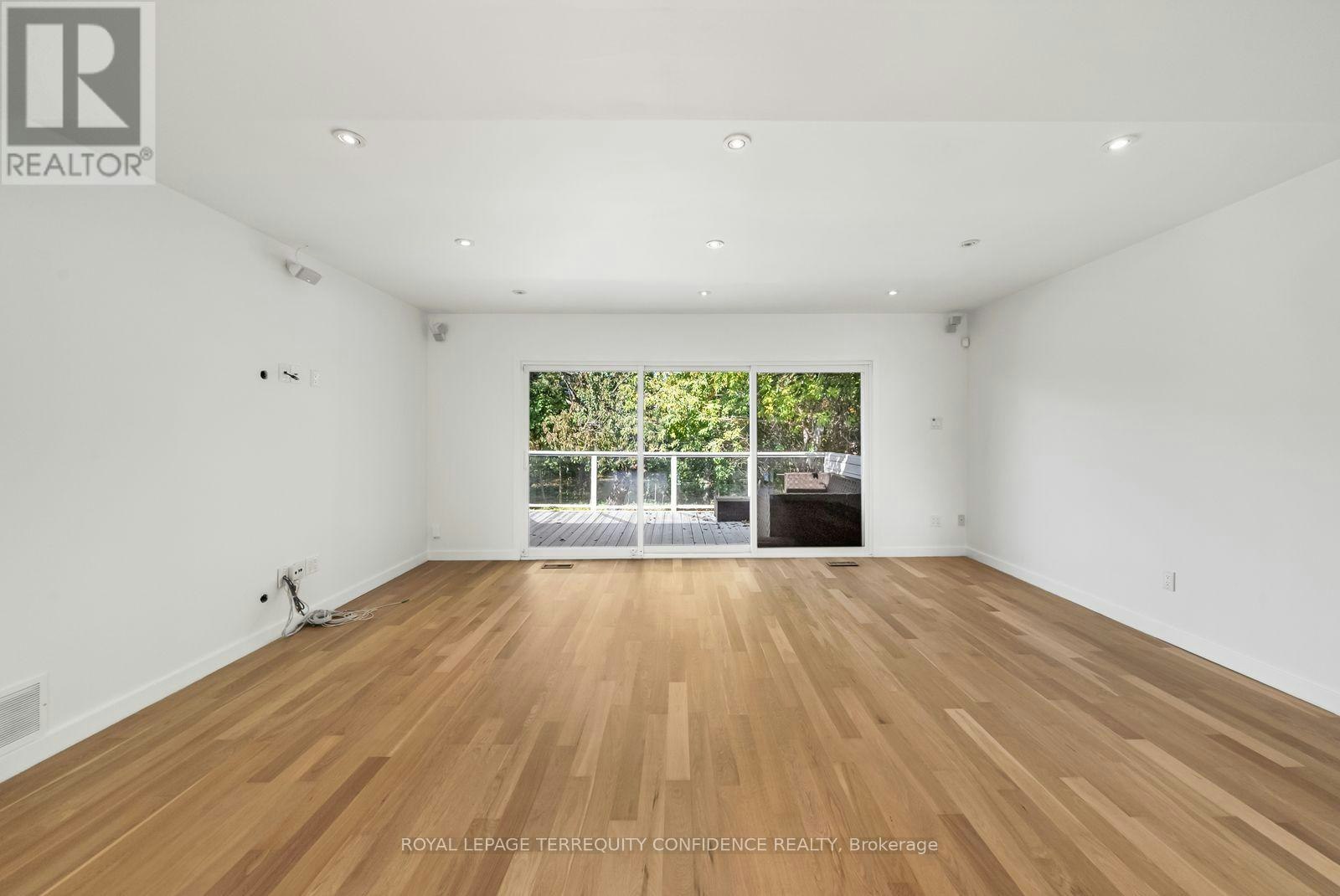 36 Sutcliffe Drive, Toronto, ON, M2K 2A6 - 8