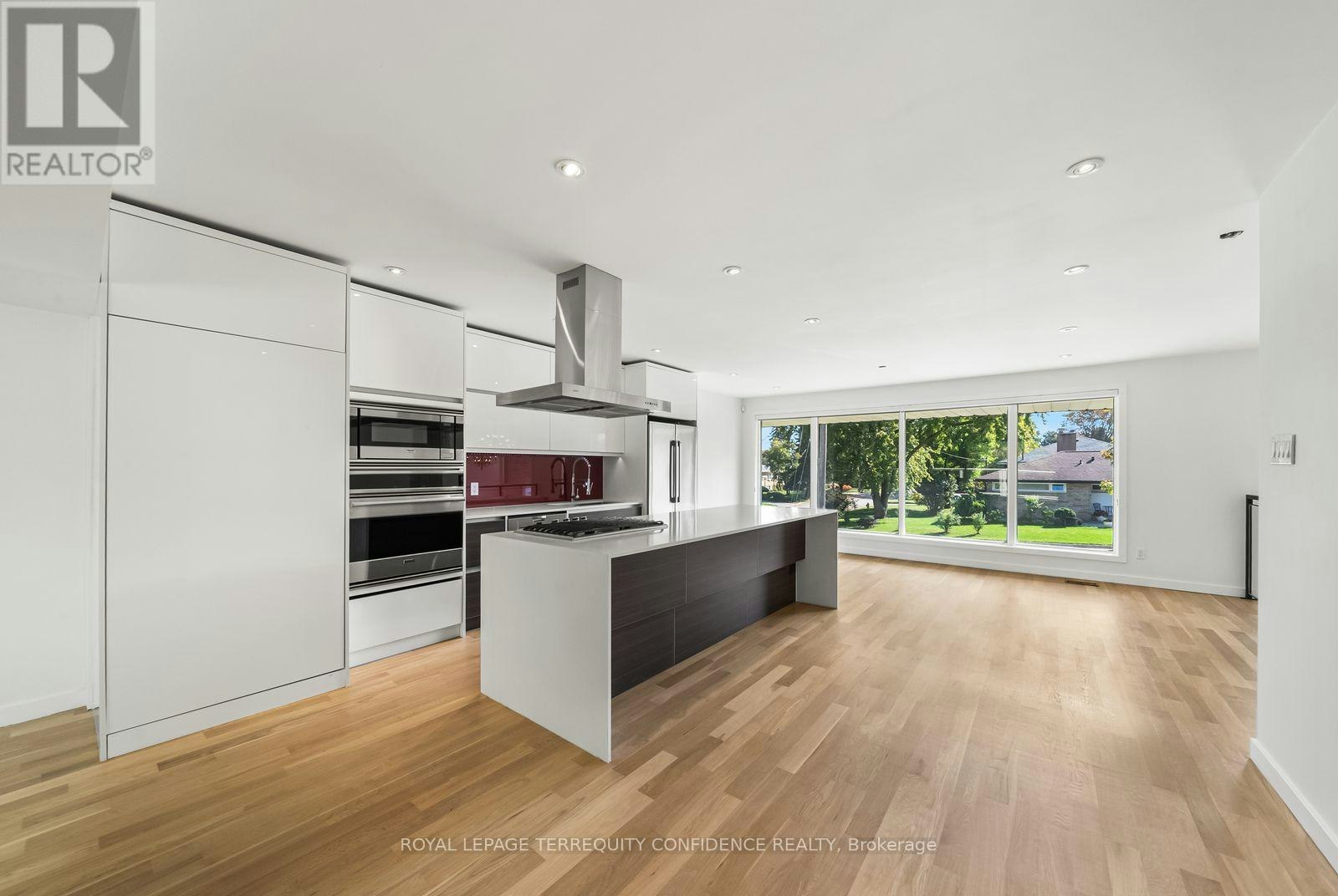36 Sutcliffe Drive, Toronto, ON, M2K 2A6 - 12