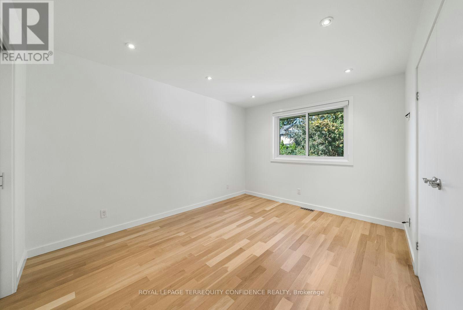 36 Sutcliffe Drive, Toronto, ON, M2K 2A6 - 18