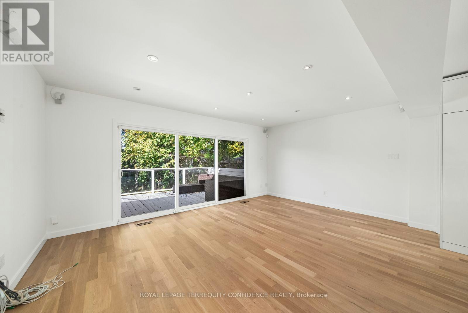 36 Sutcliffe Drive, Toronto, ON, M2K 2A6 - 9