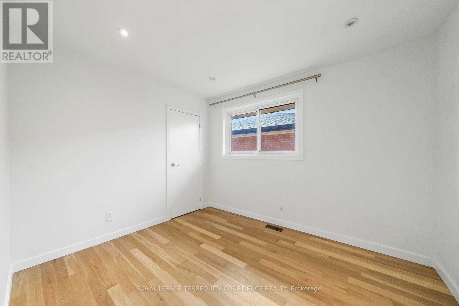 36 Sutcliffe Drive, Toronto, ON, M2K 2A6 - 16