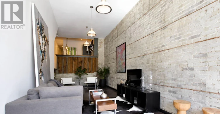 MAIN-726 Gerrard Street E, Toronto, ON, M4M 1Y3 - 2