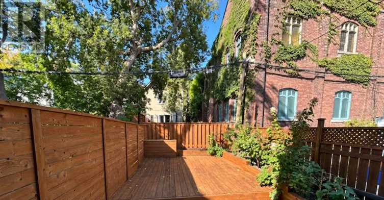 MAIN-726 Gerrard Street E, Toronto, ON, M4M 1Y3 - 9