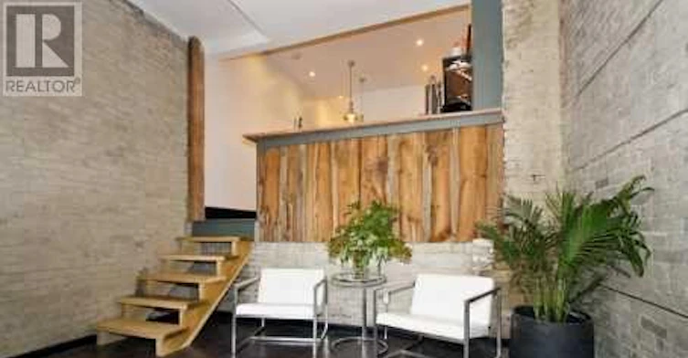 MAIN-726 Gerrard Street E, Toronto, ON, M4M 1Y3 - 4