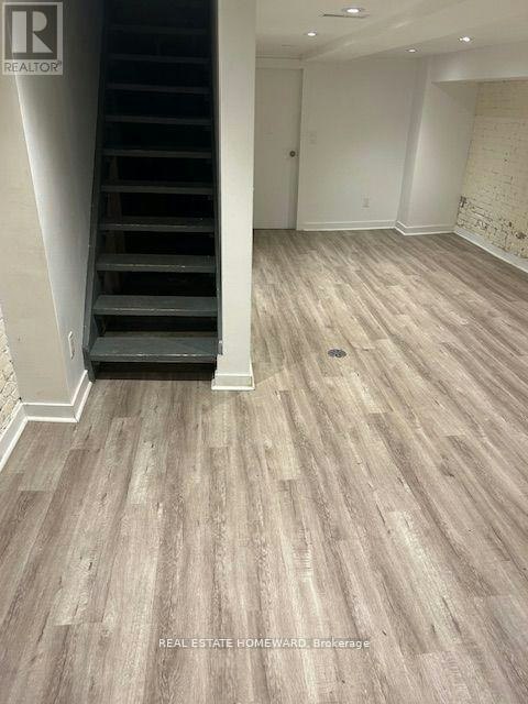 MAIN-726 Gerrard Street E, Toronto, ON, M4M 1Y3 - 12