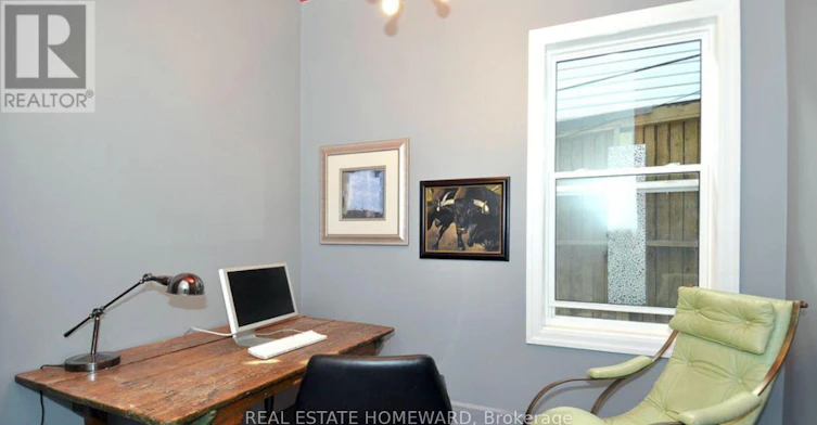 MAIN-726 Gerrard Street E, Toronto, ON, M4M 1Y3 - 10