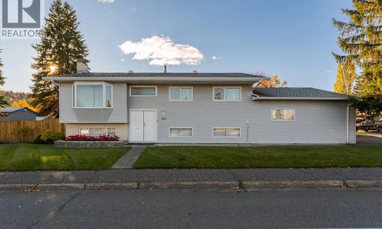 1111 Tabor Boulevard