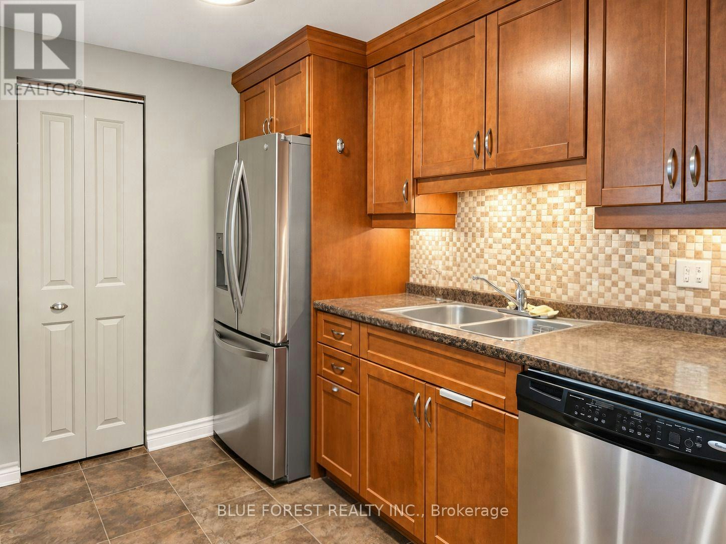 103-155 Kent Street, London, ON, N6A 5N7 - 11