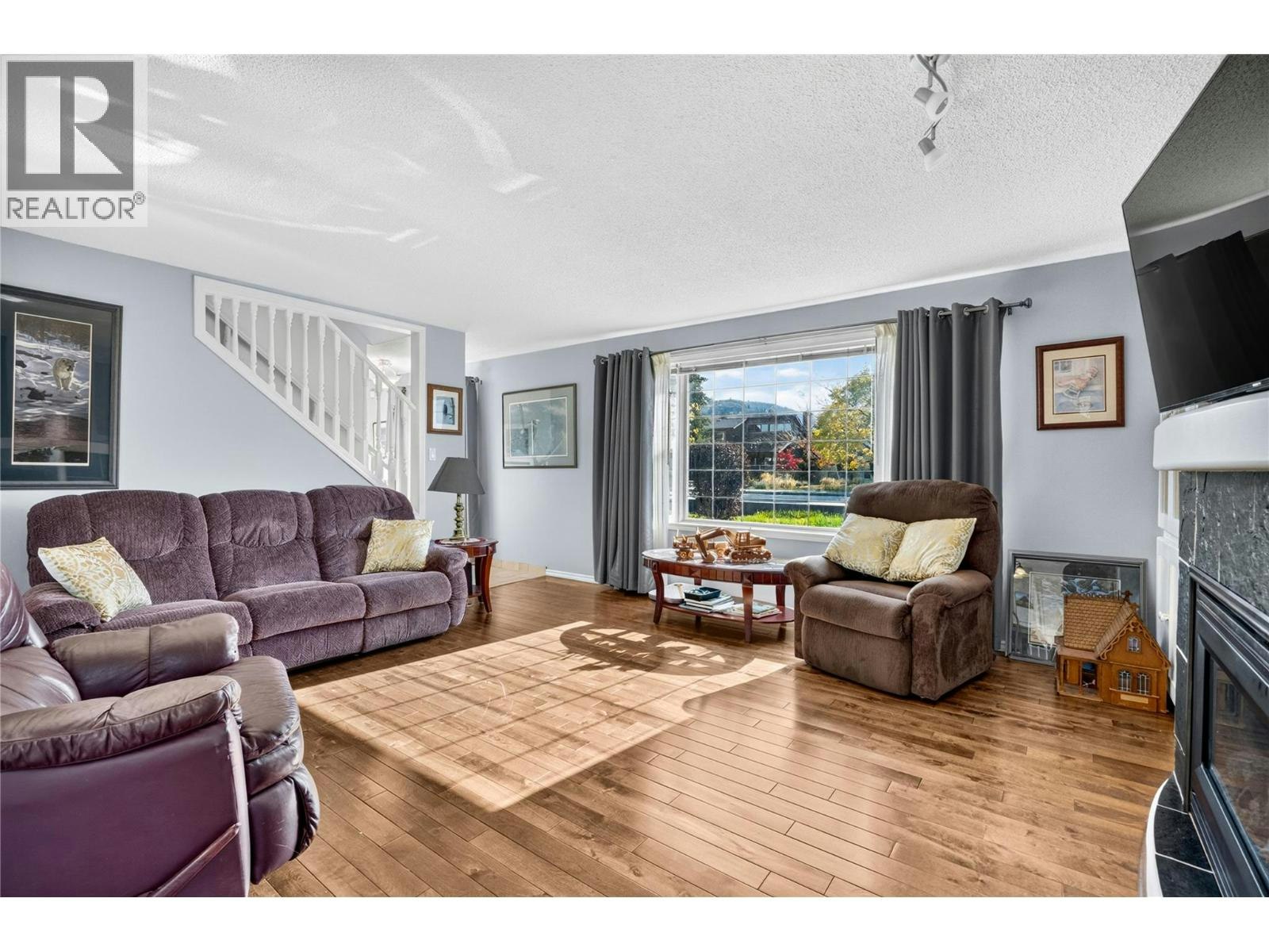 153 Yorkton Avenue, Penticton, BC, V2A 3V3 - 14