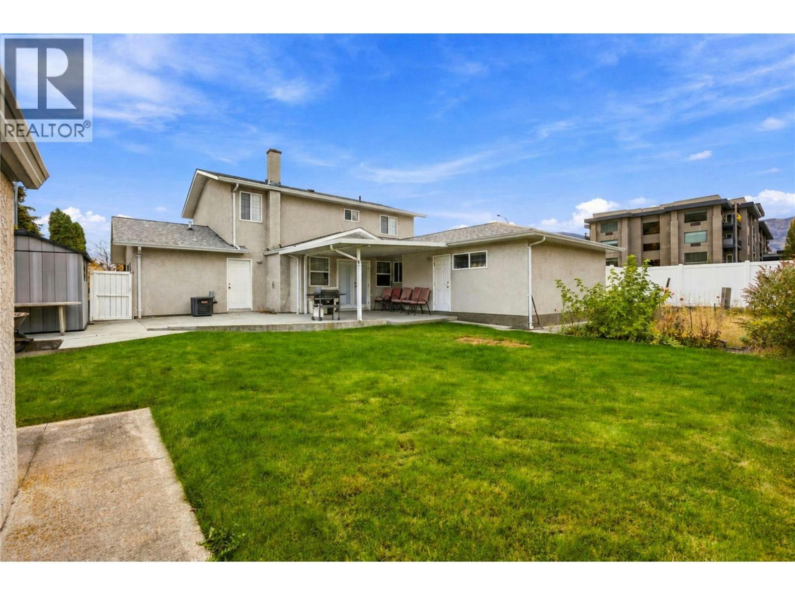 153 Yorkton Avenue, Penticton, BC, V2A 3V3 - 31