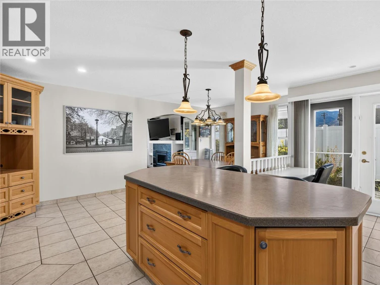 153 Yorkton Avenue, Penticton, BC, V2A 3V3 - 7