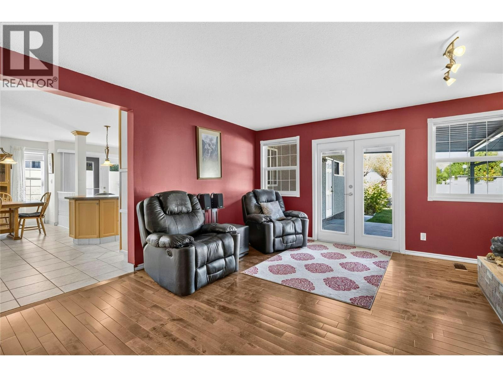153 Yorkton Avenue, Penticton, BC, V2A 3V3 - 12