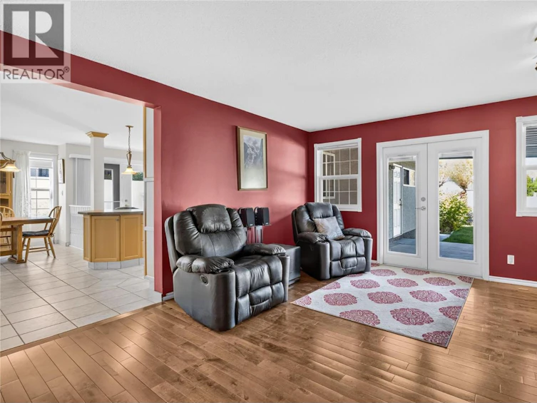 153 Yorkton Avenue, Penticton, BC, V2A 3V3 - 12